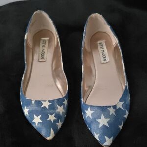 Steve Madden Blue Star Patterned Flats